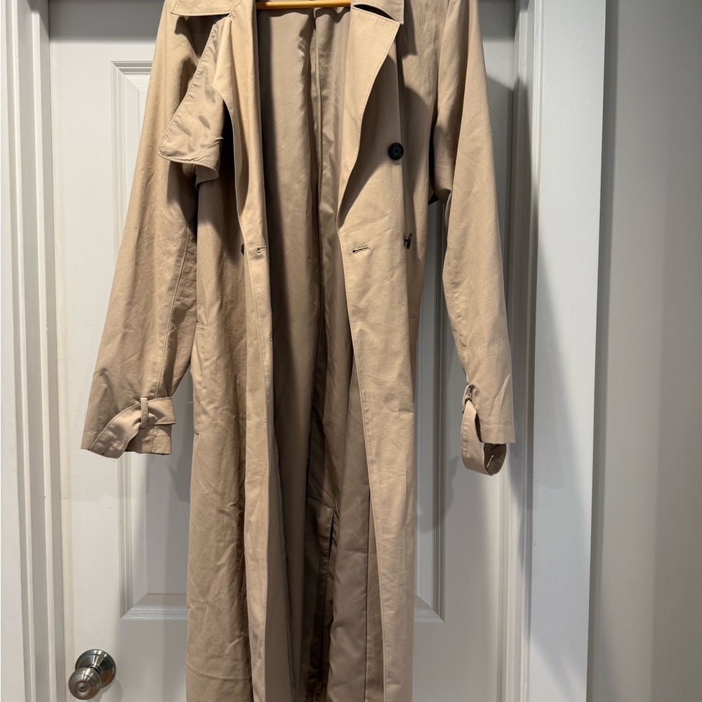 Trench coat by The Drop